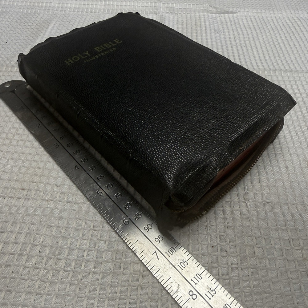 '50-52 Holy Bible World Publishing‎ KJV Broken Zipper Self Pronouncing USA